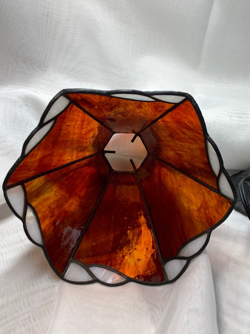 ステンドグラス　ランプ　気泡ガラス　琥珀色