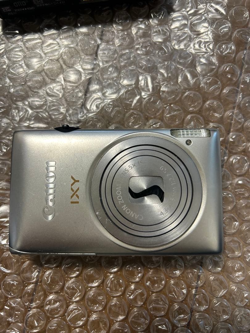 デジカメ4点　CASIO EXILM Canon IXY LUMIX