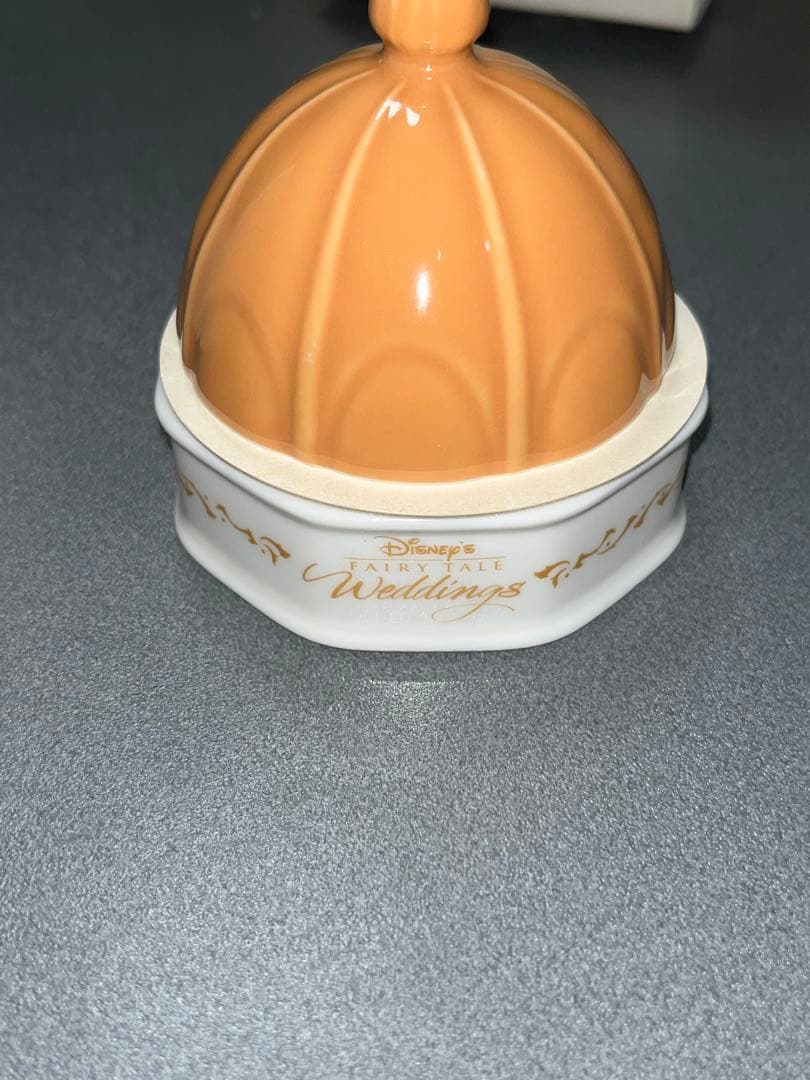 ディズニーシー　ホテルミラコスタの置き物　小物入れ