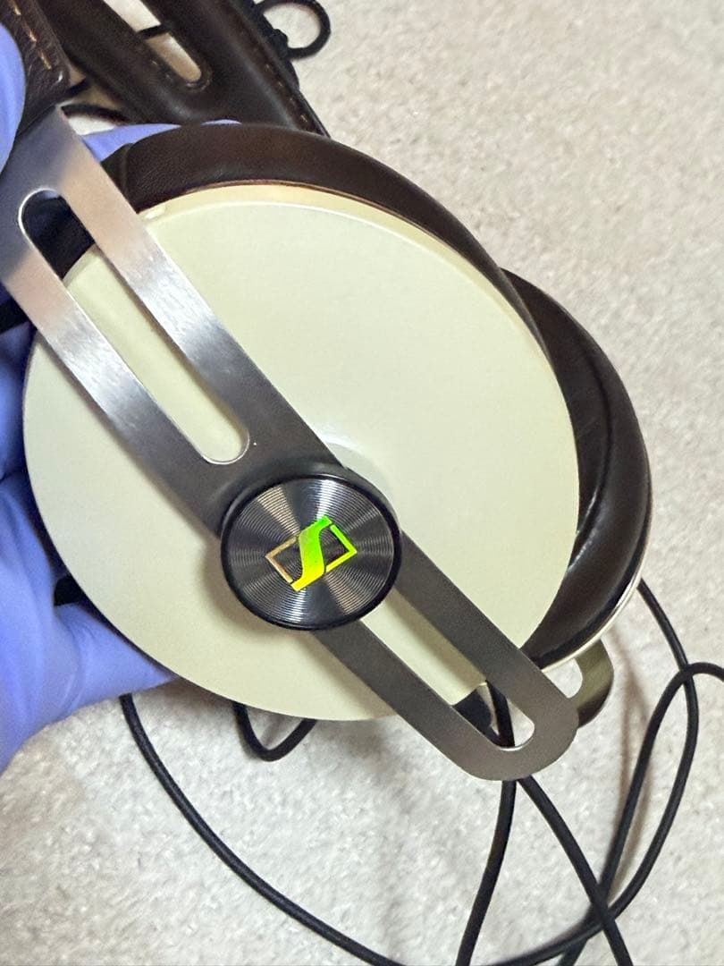 ゼンハイザーSENNHEISER MOMENTUM 2