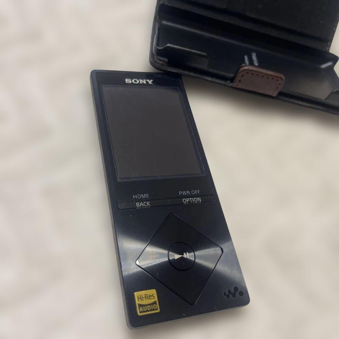 WALKMAN NW-A16 カバー付き