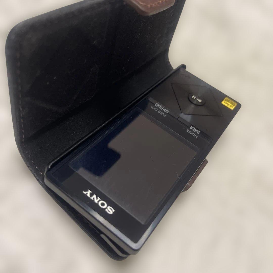 WALKMAN NW-A16 カバー付き