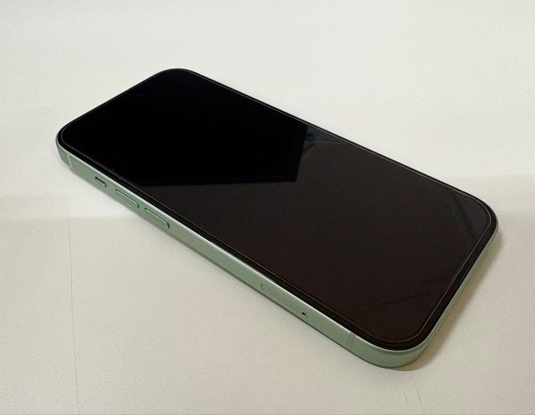 iPhone15 256GB ほぼ未使用品 Apple直購入Simフリー
