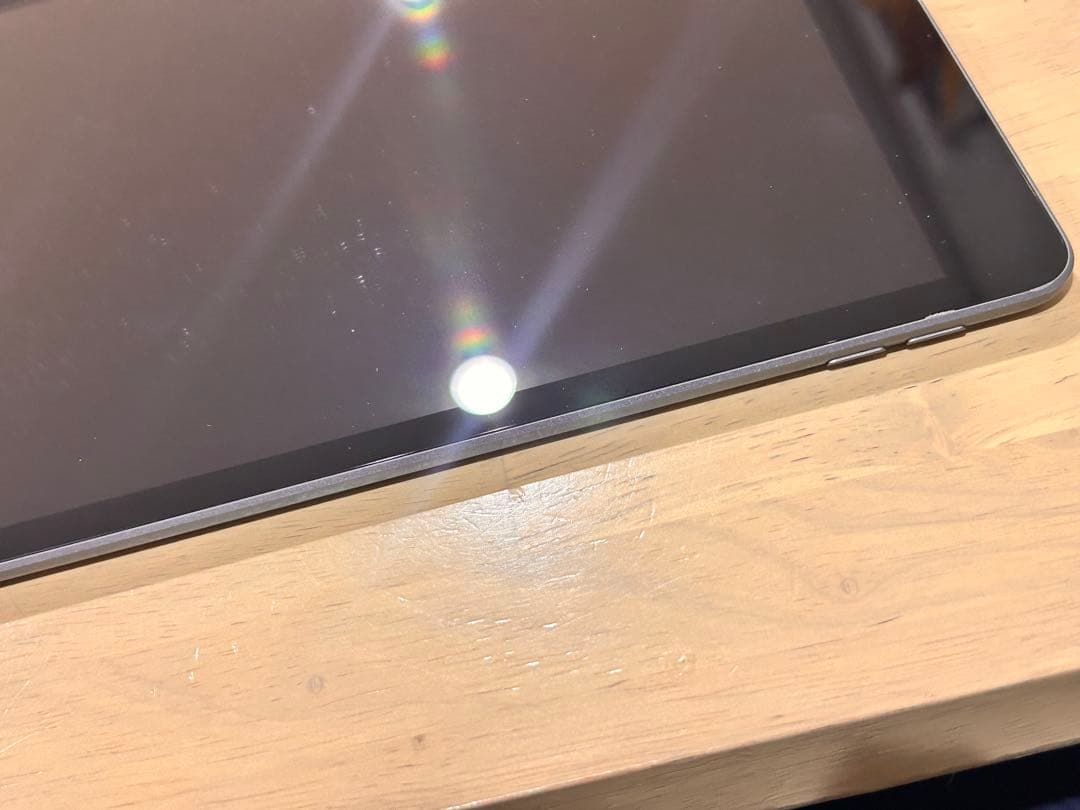 ①iPad 第7世代 MW752J/A バッテリー84% 32gb OS更新済