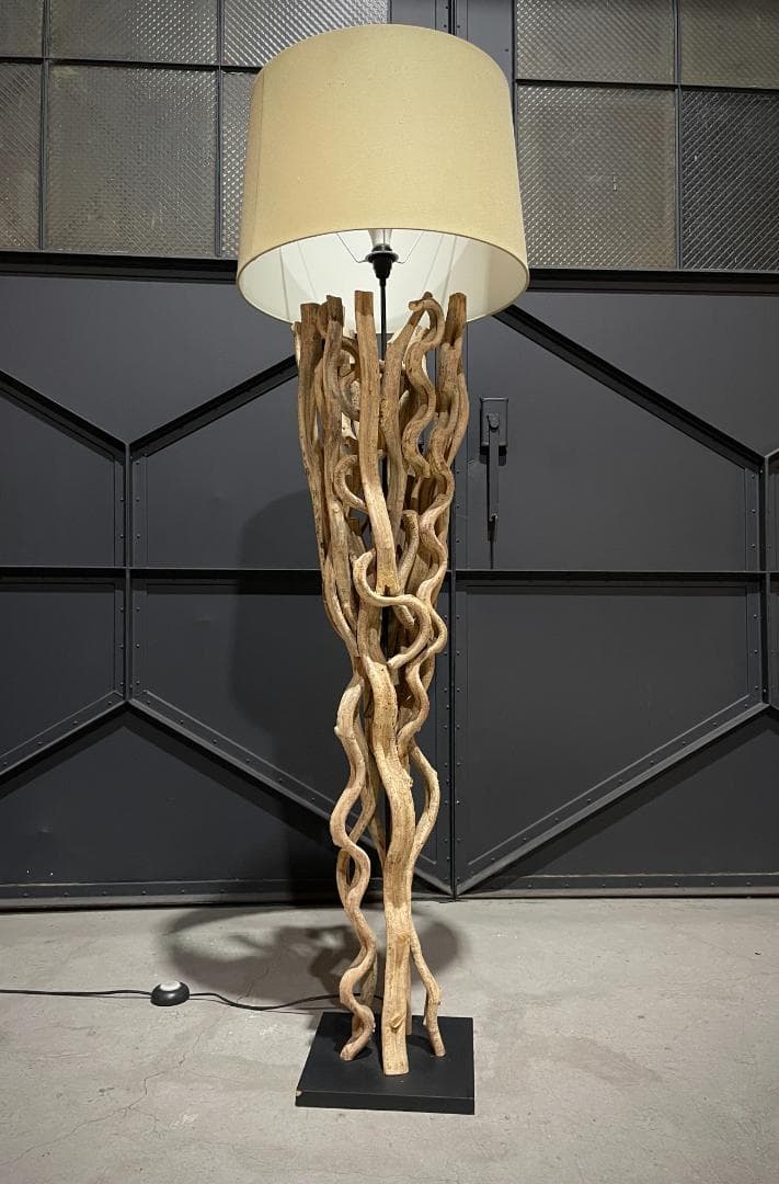 ◉KARE Design◉ Scultra　スカルトラ　流木 フロアランプ