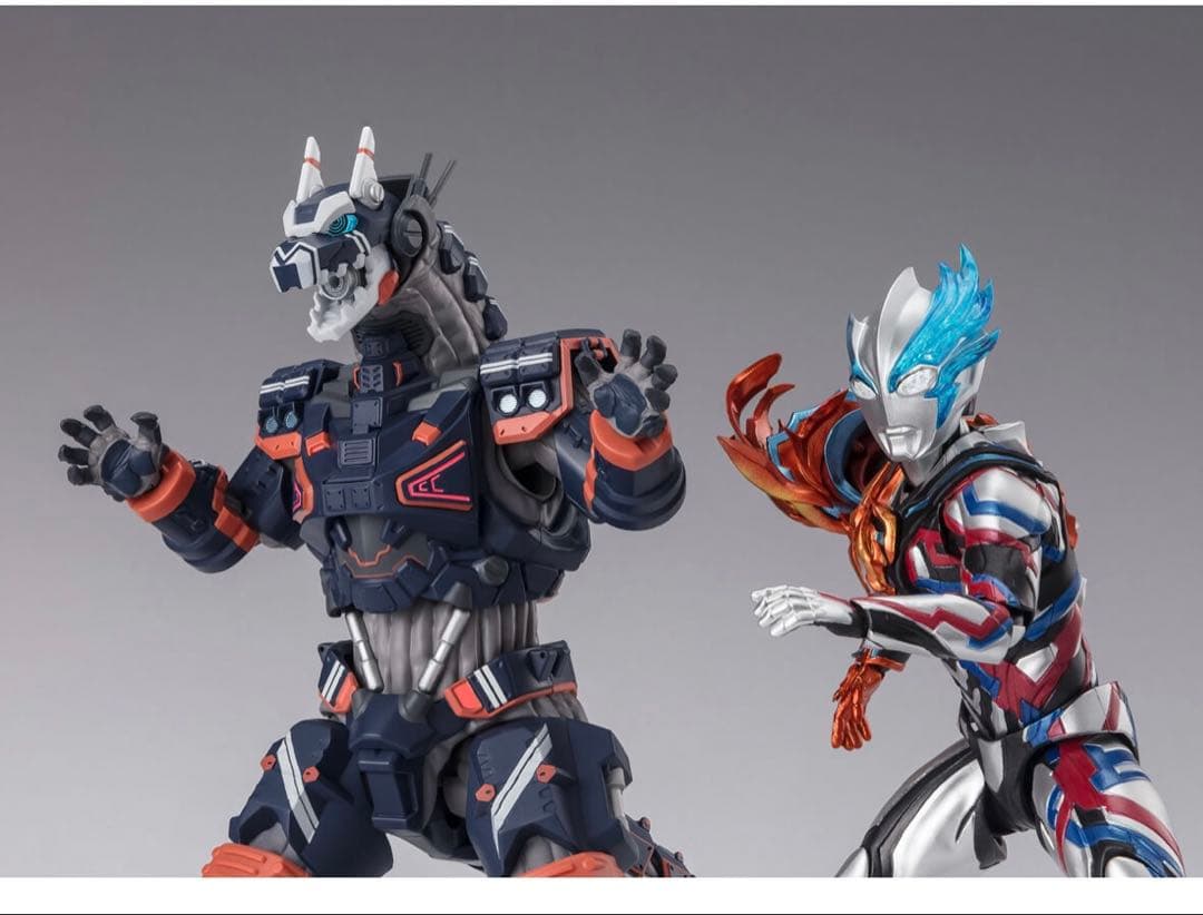 ウルトラマンブレーザー ファードランアーマー