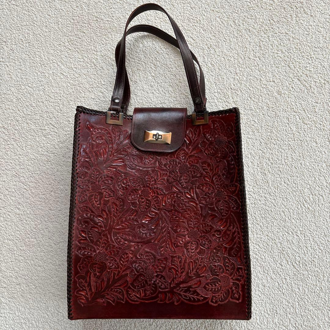 ハンドメイド　カービング　レザーバッグ　アンティーク