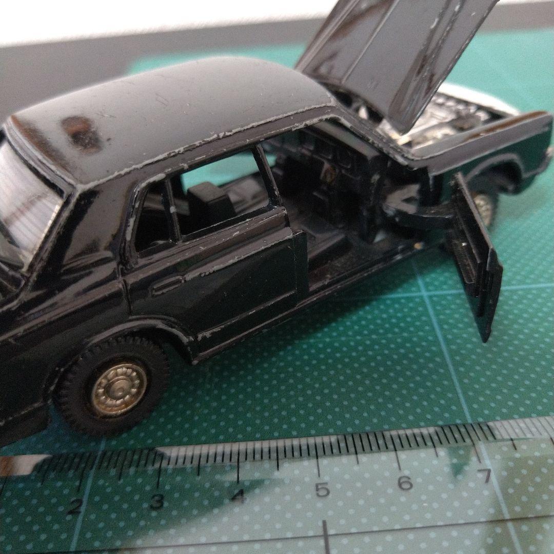 ヨネザワトイズ ミニカー ニュークラウン ロイヤルサルーン