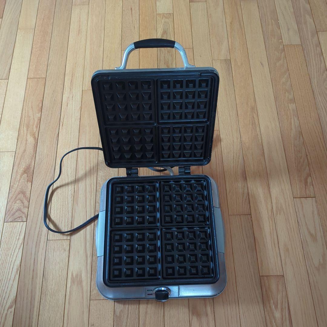 Cuisinart ワッフルメーカー 4枚焼き