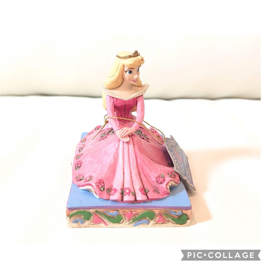 オーロラ姫 エネスコ　眠れる森の美女　フィギュア　ディズニーストア