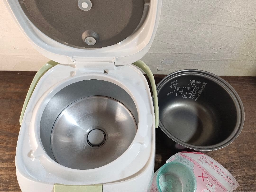デッドストック 未使用 象印 炊飯器 ディズニー限定家電 NS-KJ05M-EW