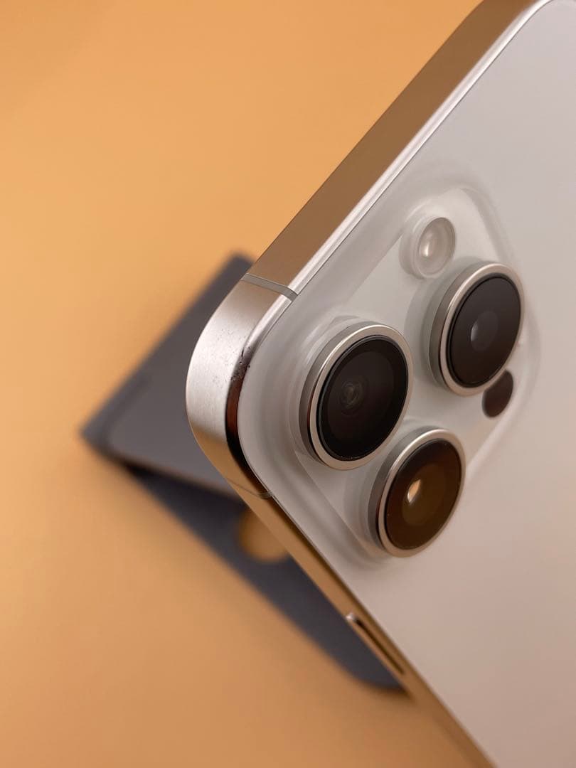 iphone 15 pro 128GB SIMフリー　バッテリー純正89％