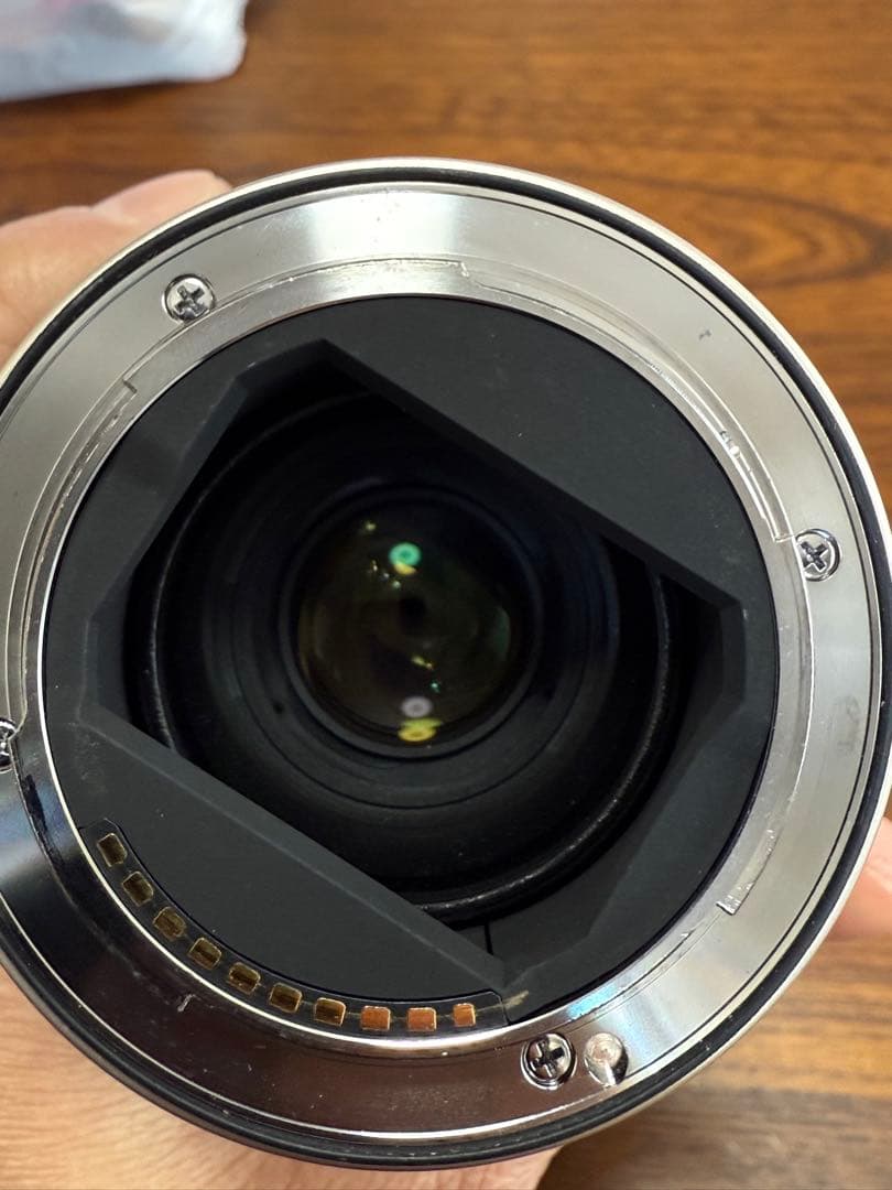 タムロン　28-75 mm F2.8 Di Ⅲ RXD