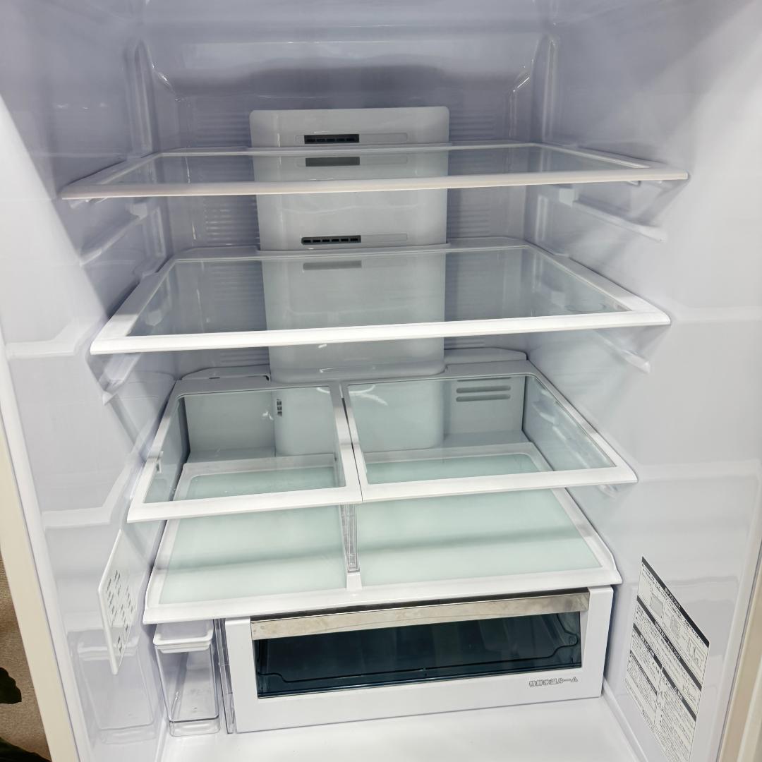 東京23区送料無料　美品日立5ドア冷蔵庫2023年製470L　洗浄/除菌済み