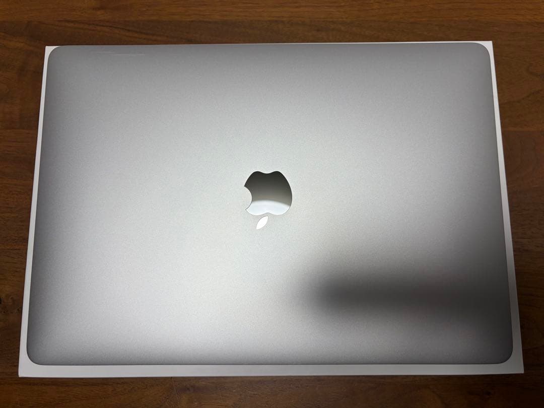 美品❗️MacBook Air 2020 i7&16GB&512GB Win11