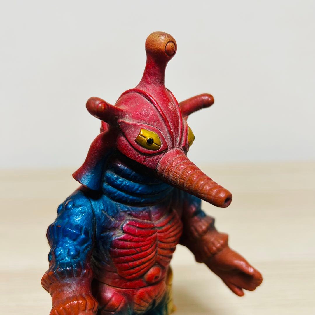 【レア】ヒッポリト星人　キングザウルスシリーズ　ポピー　円谷　ソフビ 当時物