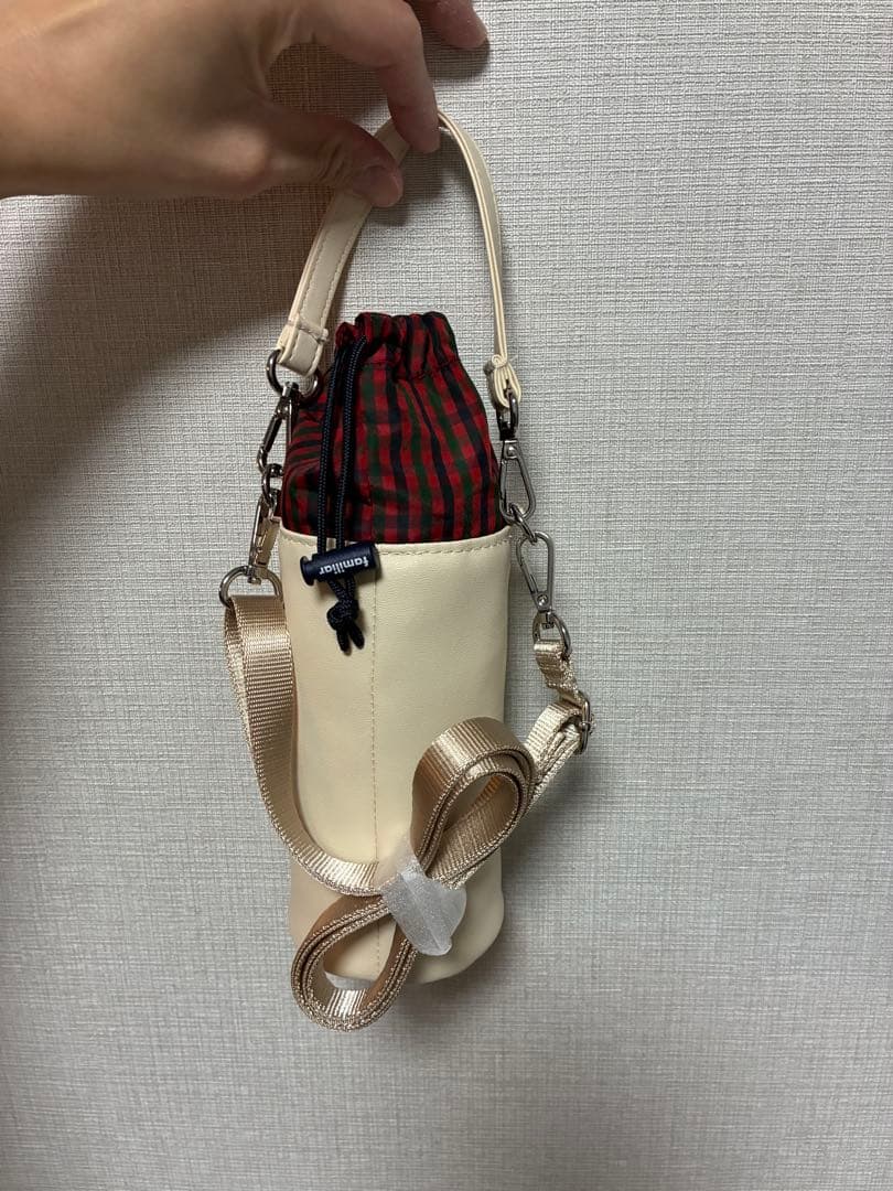 【新品未使用タグ付き】familiar ポトルホルダー