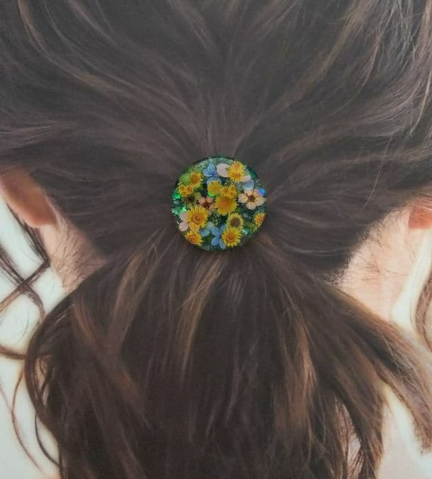 ひまわり畑⑤ ラウンドレジンヘアゴム ポニーフック変更可能。
