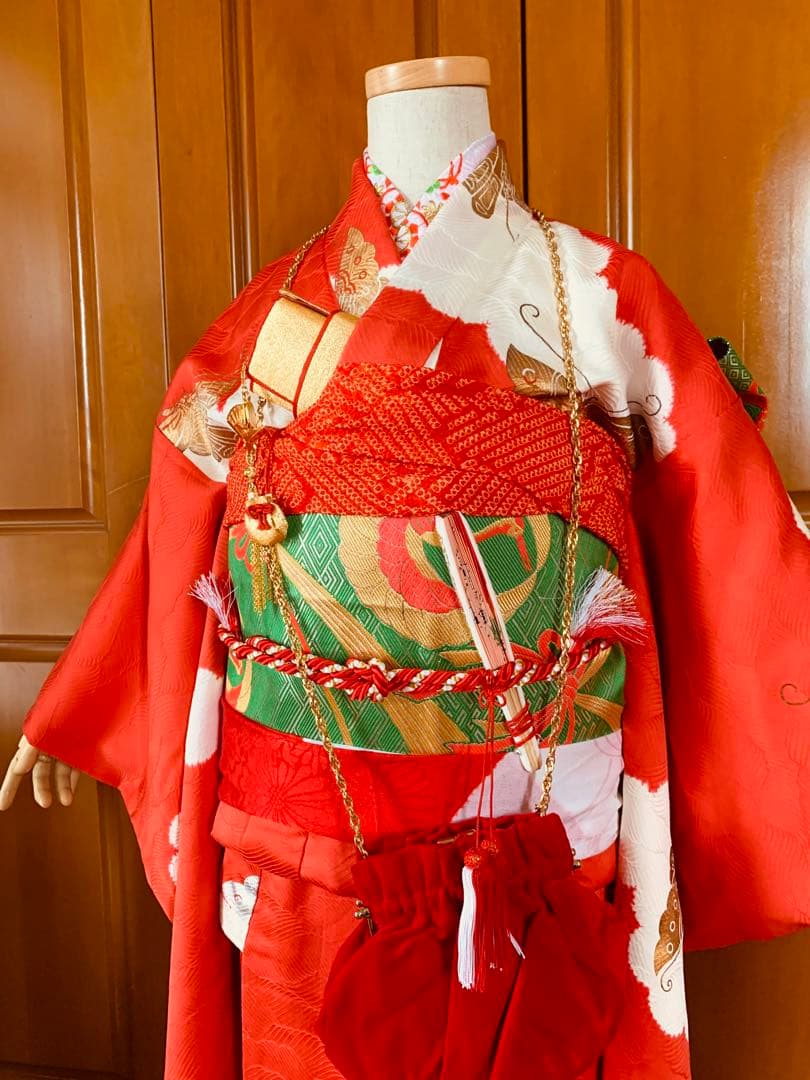 七五三　7歳の女の子のお支度クリスマスハーフ成人式へ華やかに着回せるお着物セット