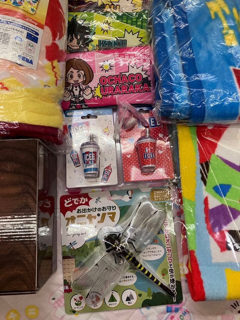 新品 プライズ　雑貨　キッズ　おもちゃ　景品　大量40点まとめ売り　おまけ有