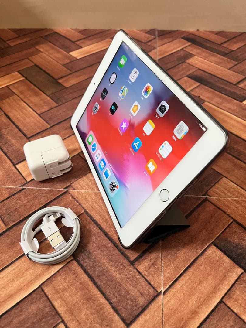 【美品】Apple iPad mini3 Wi-Fi 64GB