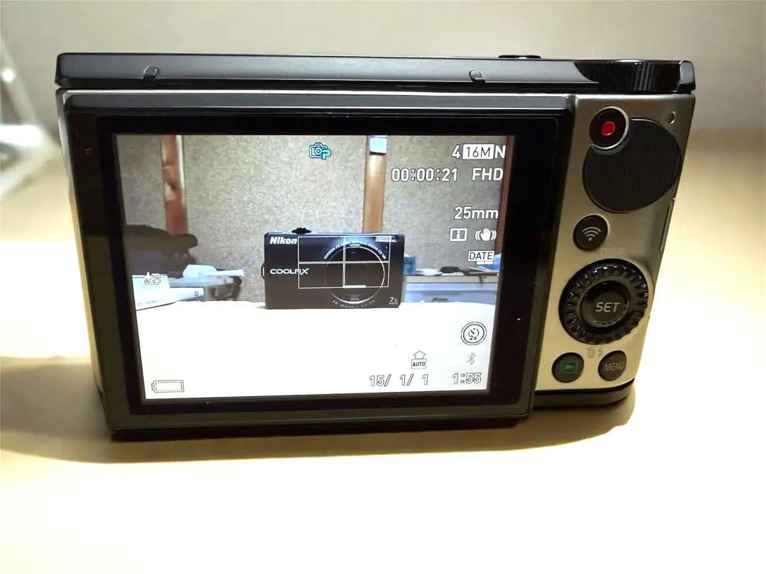 CASIO EXILIM EX–ZR1600 コンパクトデジタルカメラ シルバー