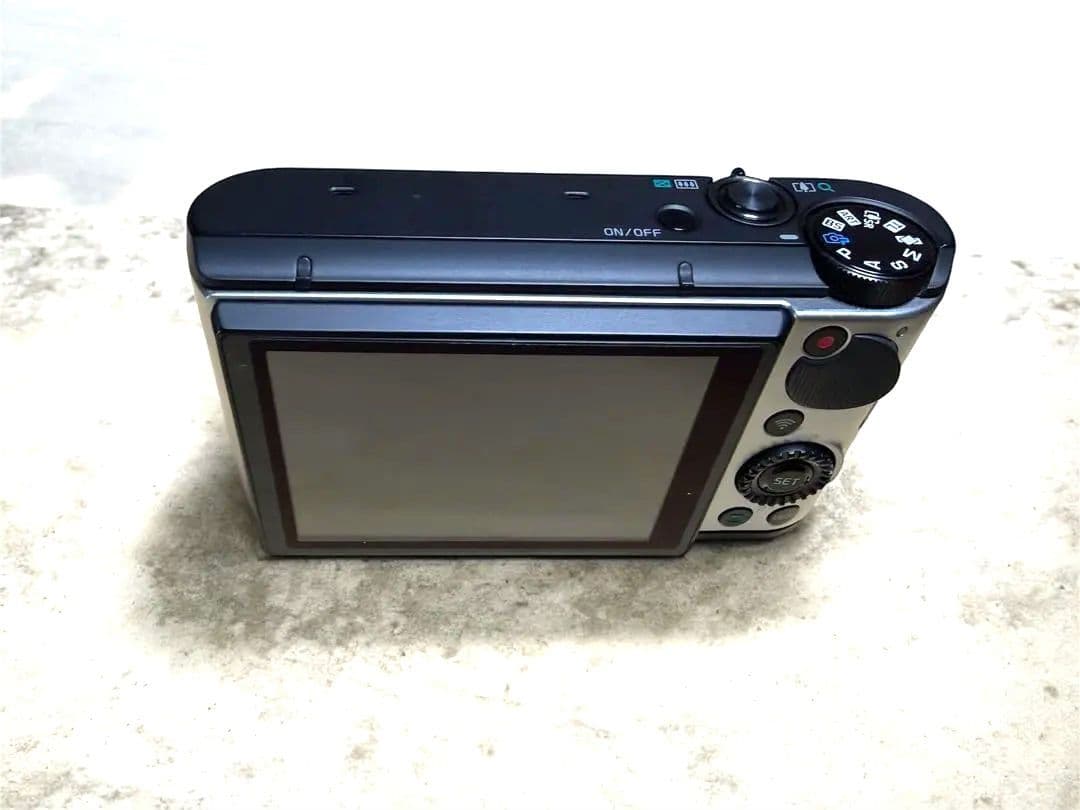 CASIO EXILIM EX–ZR1600 コンパクトデジタルカメラ シルバー