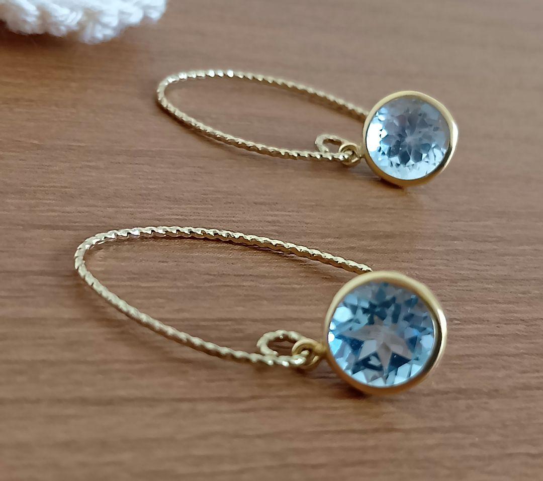 464 14 kgf宝石〜美しい大粒ブルートパーズ一粒ピアス