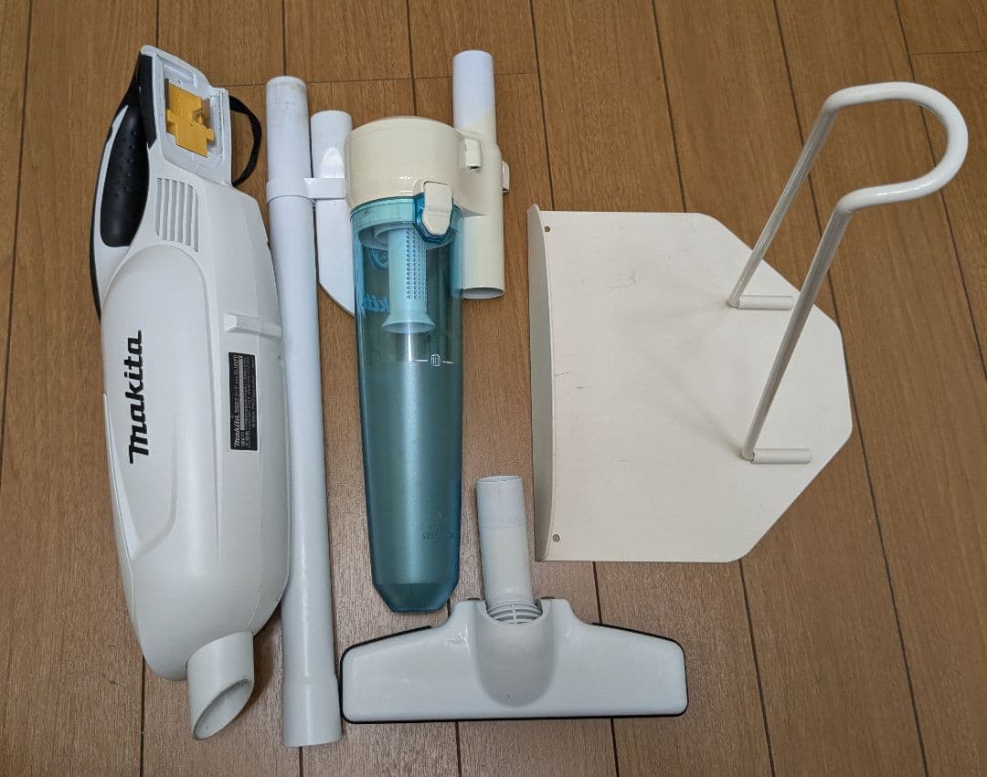 マキタ 充電式クリーナ CL182FD 18v対応