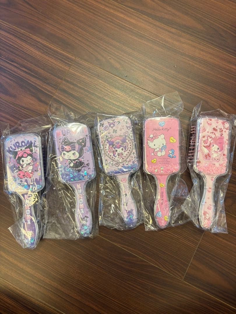 クロミ、キティ、マイメロ、シナロンモール20点セット！