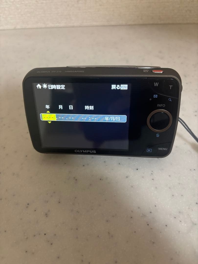 OLYMPUS デジタルカメラ ホワイト