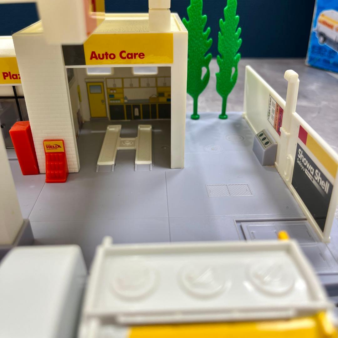 TOMY プラレール プラロード オートガソリンスタンドセット（昭和シェル石油）