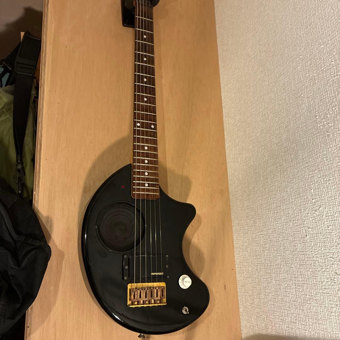 コ*グ様 Fernandes zo-3 黒