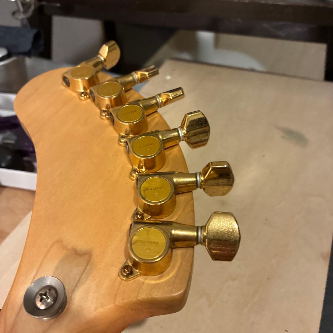 コ*グ様 Fernandes zo-3 黒