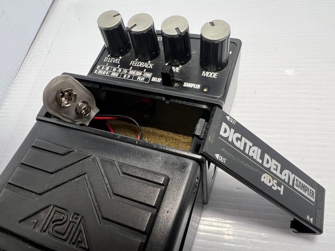 ARIA ADS-1 デジタルディレイ/サンプラー/日本製/レトロエフェクター