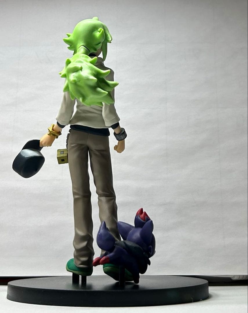 N ゾロア　ポケモン　プライズフィギュア