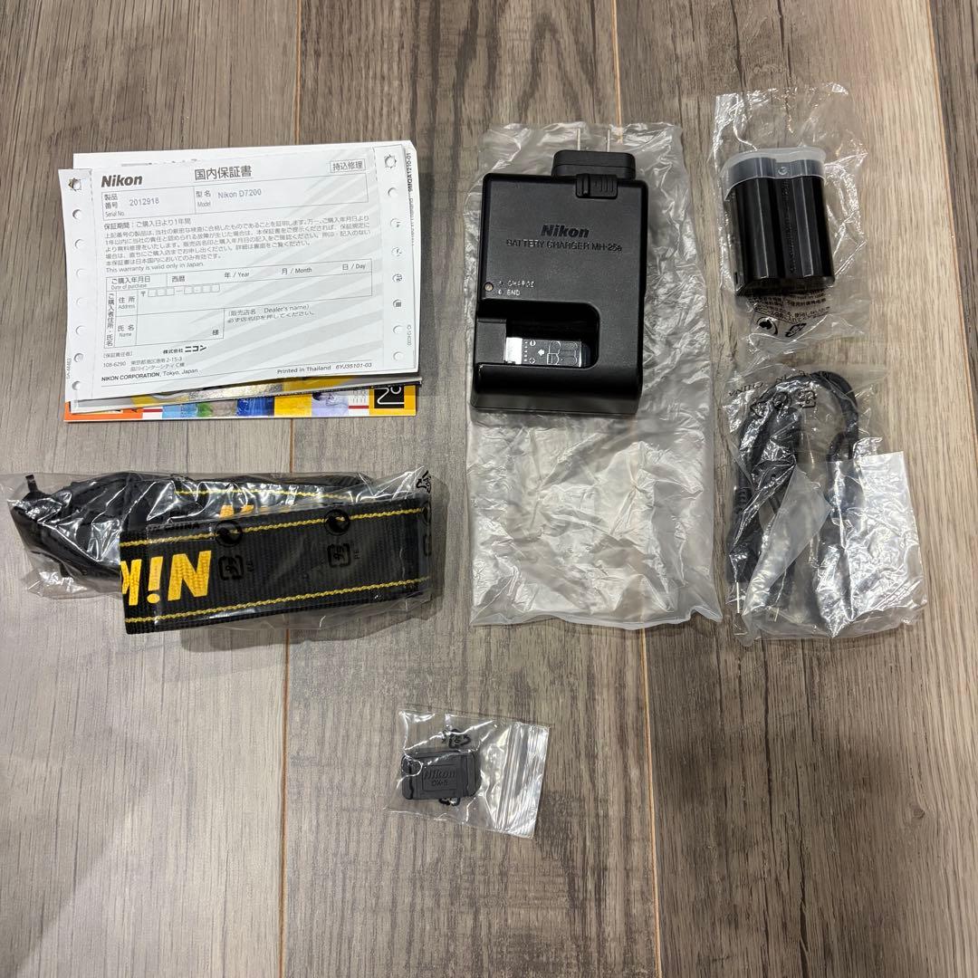 Nikon D7200 18-300VRスーパーズームキット ニコン 一眼レフ