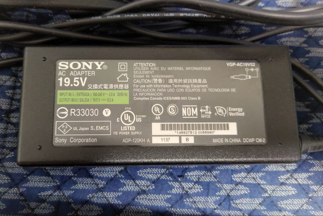 SONY VAIO VPCJ22AJ 一体型PC