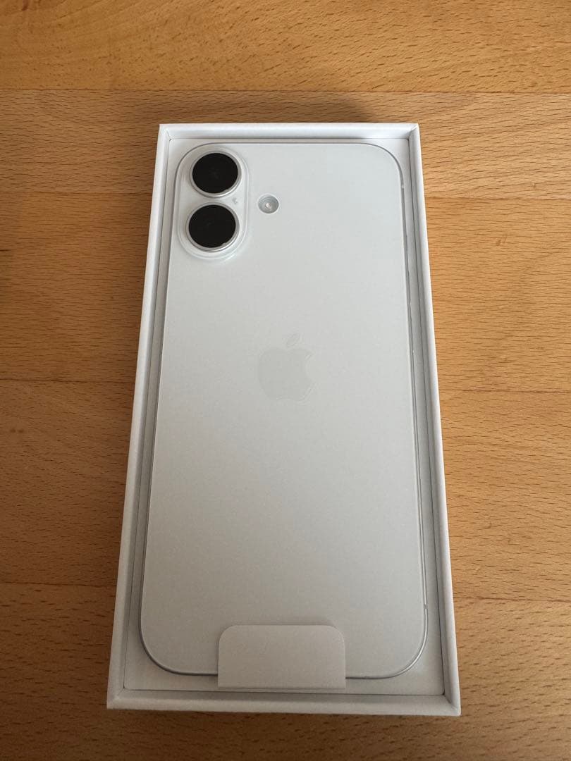 【新品未使用】Apple iPhone16 ホワイト128GB