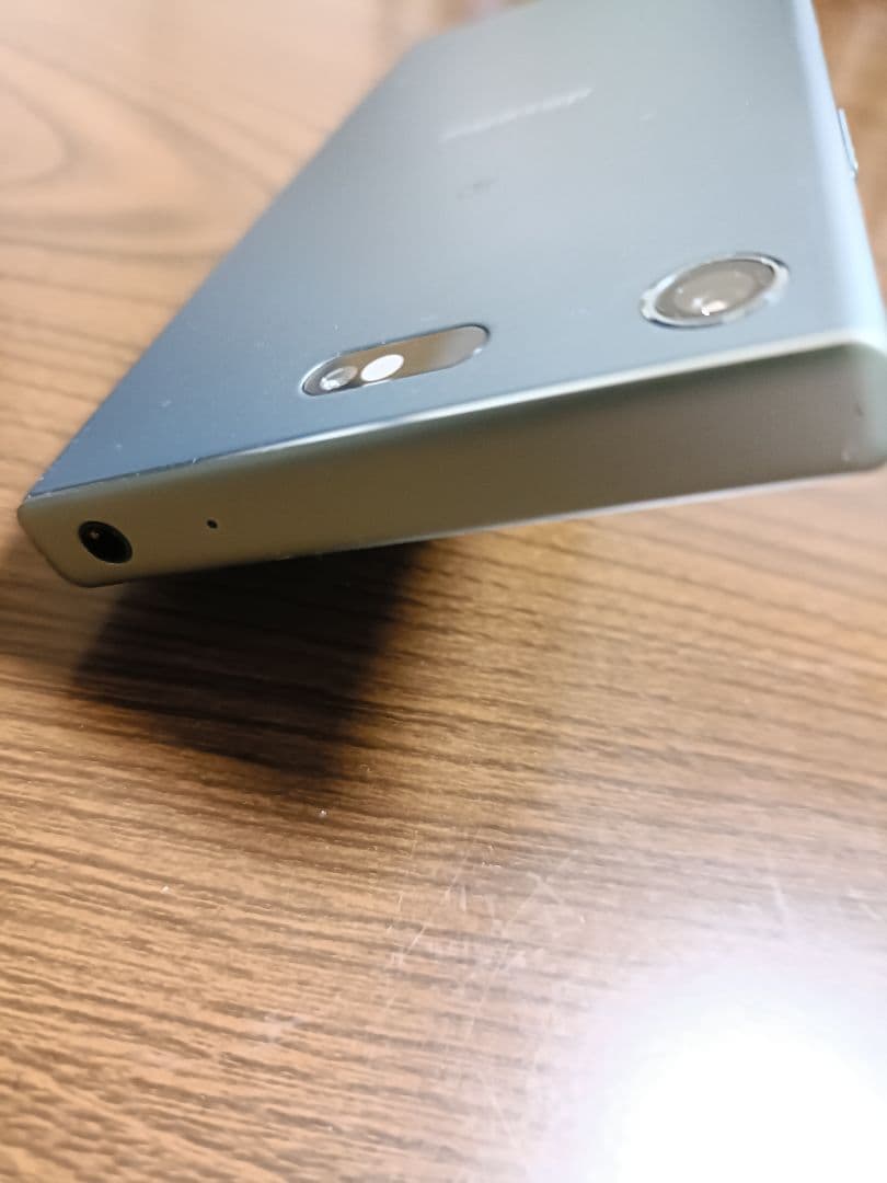 SONY Xperia XZ1 Compact SO-02K 本体