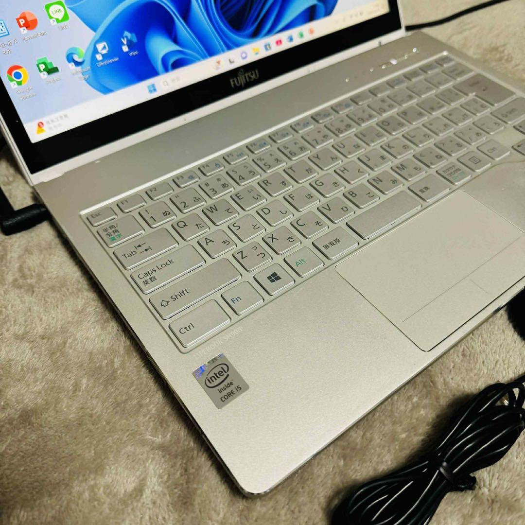 S270 富士通ノートパソコンi5高速SSDサクサクWindows11オフィス付