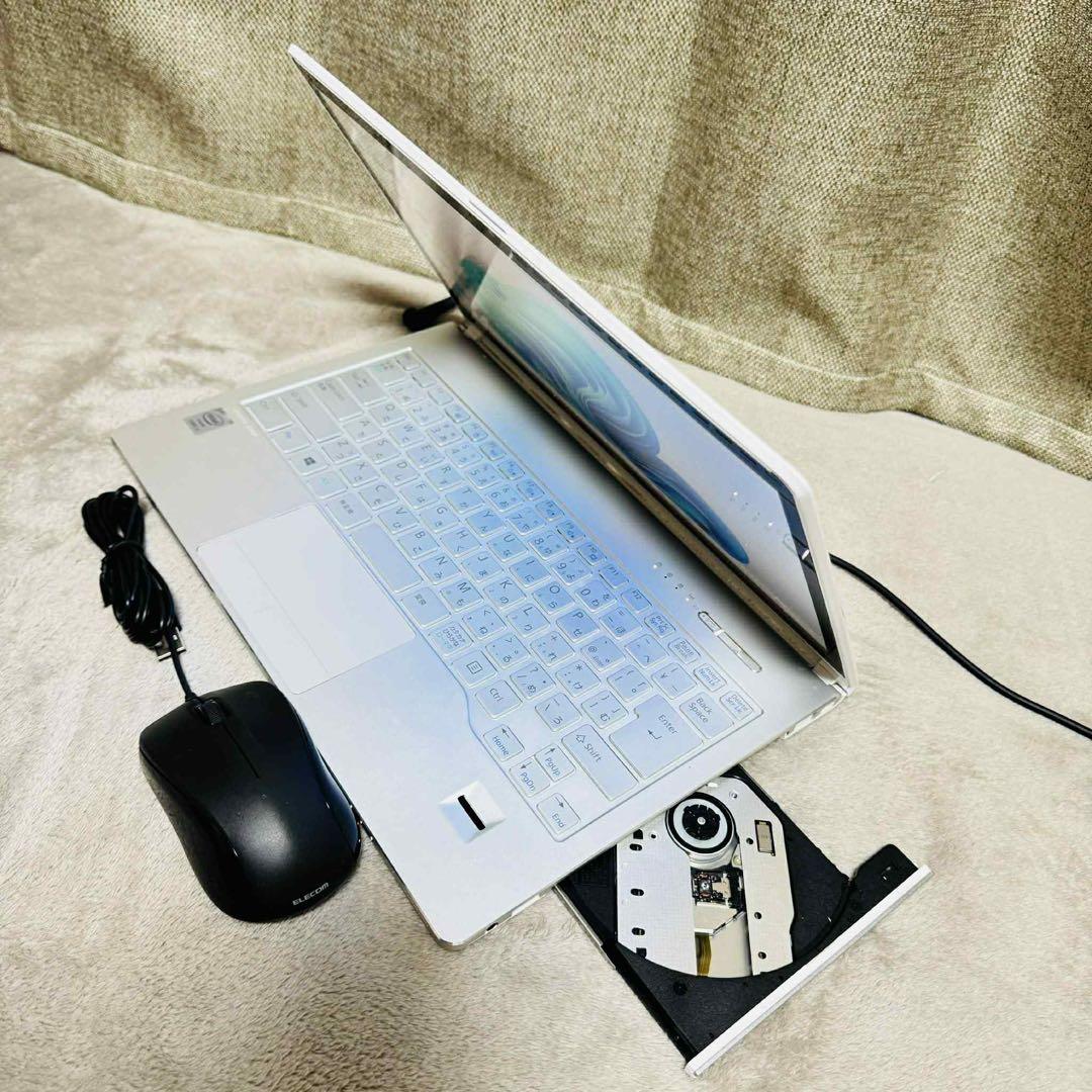 S270 富士通ノートパソコンi5高速SSDサクサクWindows11オフィス付