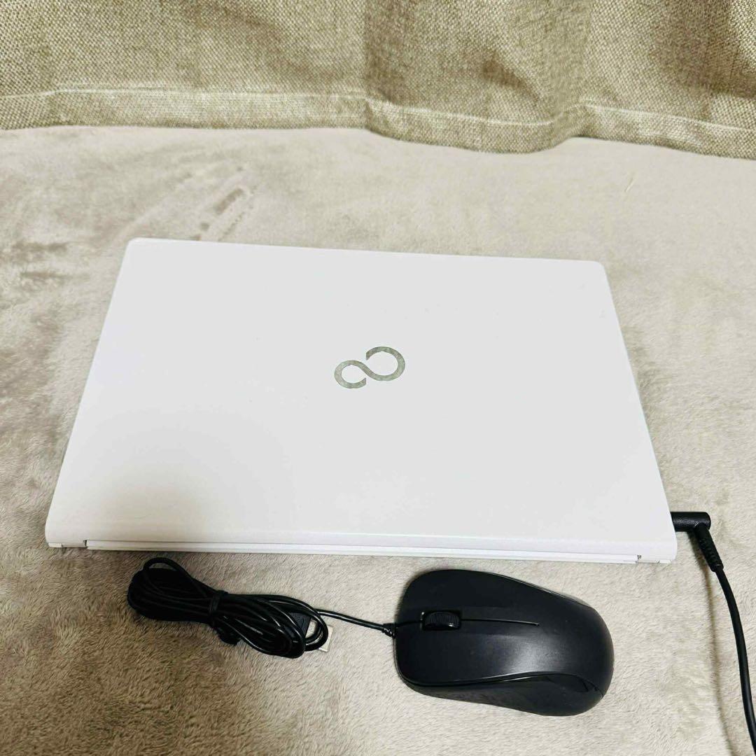 S270 富士通ノートパソコンi5高速SSDサクサクWindows11オフィス付