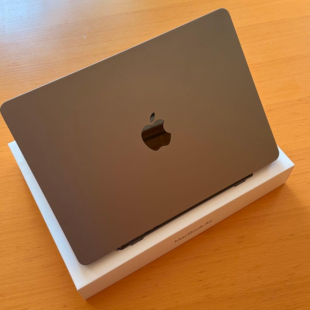 t*n様 MacBookAir M2 スペースグレイ メモリ24GB SSD 5