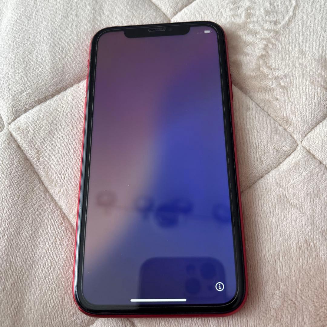 Apple iPhone 11 (PRODUCT(RED)) バッテリー83%