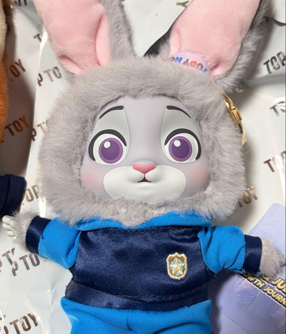 TOPTOY ディズニー ズートピア ニック ジュディ ポリス 警官 大人