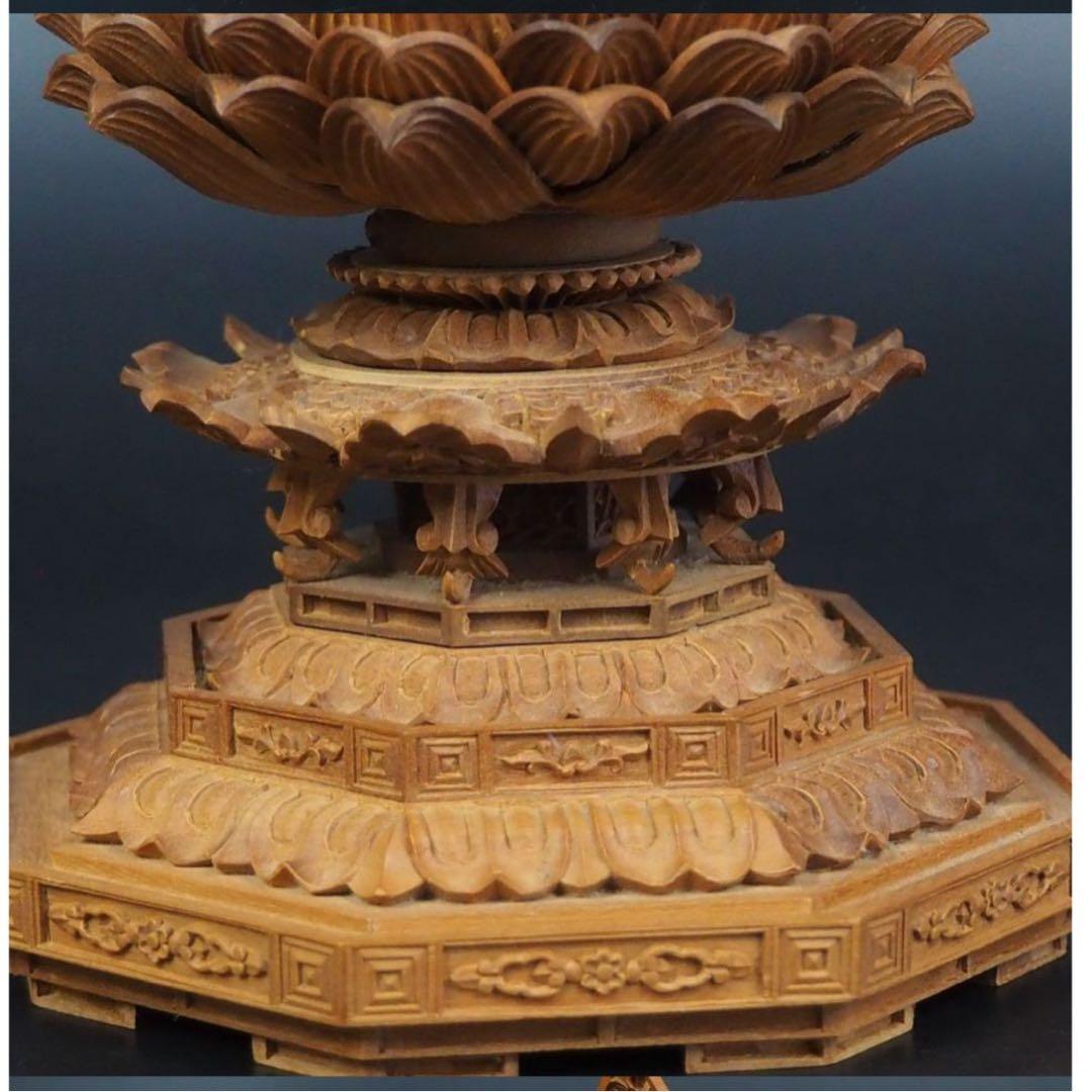 送料無料　時代物　香木白檀細密彫刻如来坐像　高さ23ｃｍ