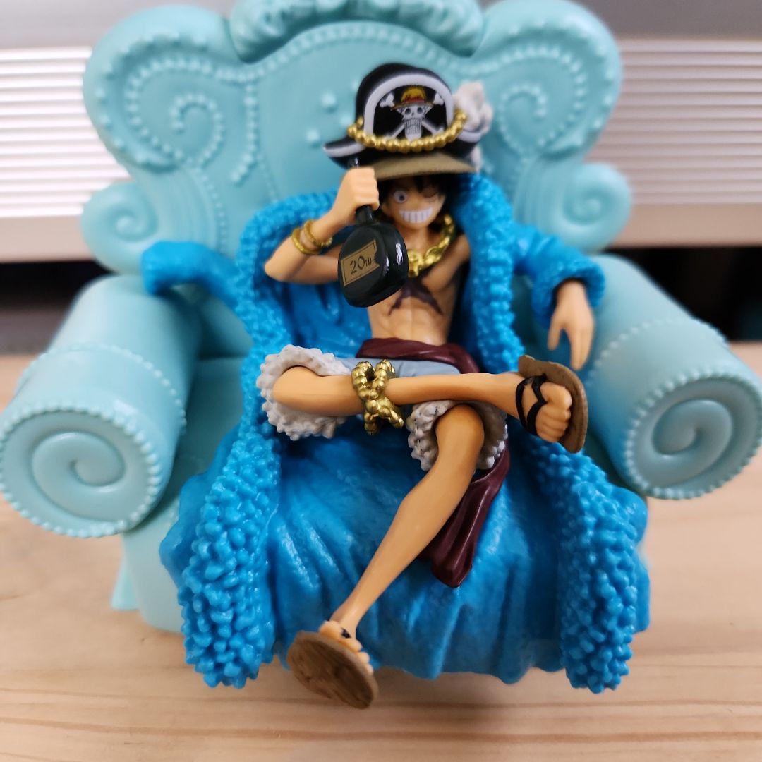 ルフィ　フィギュア