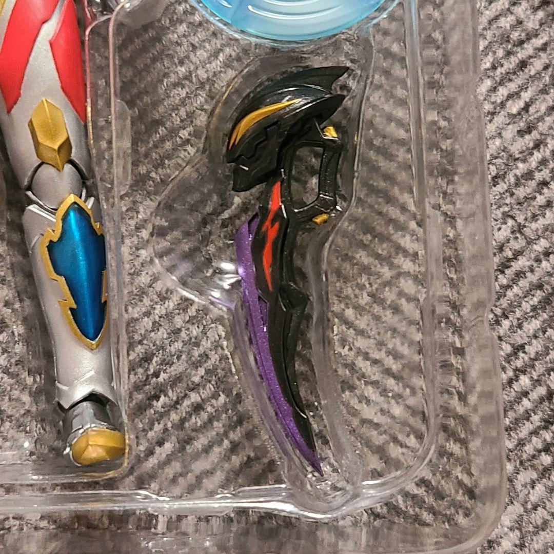 S.H.Figuarts ウルトラマンZ デルタライズクロー