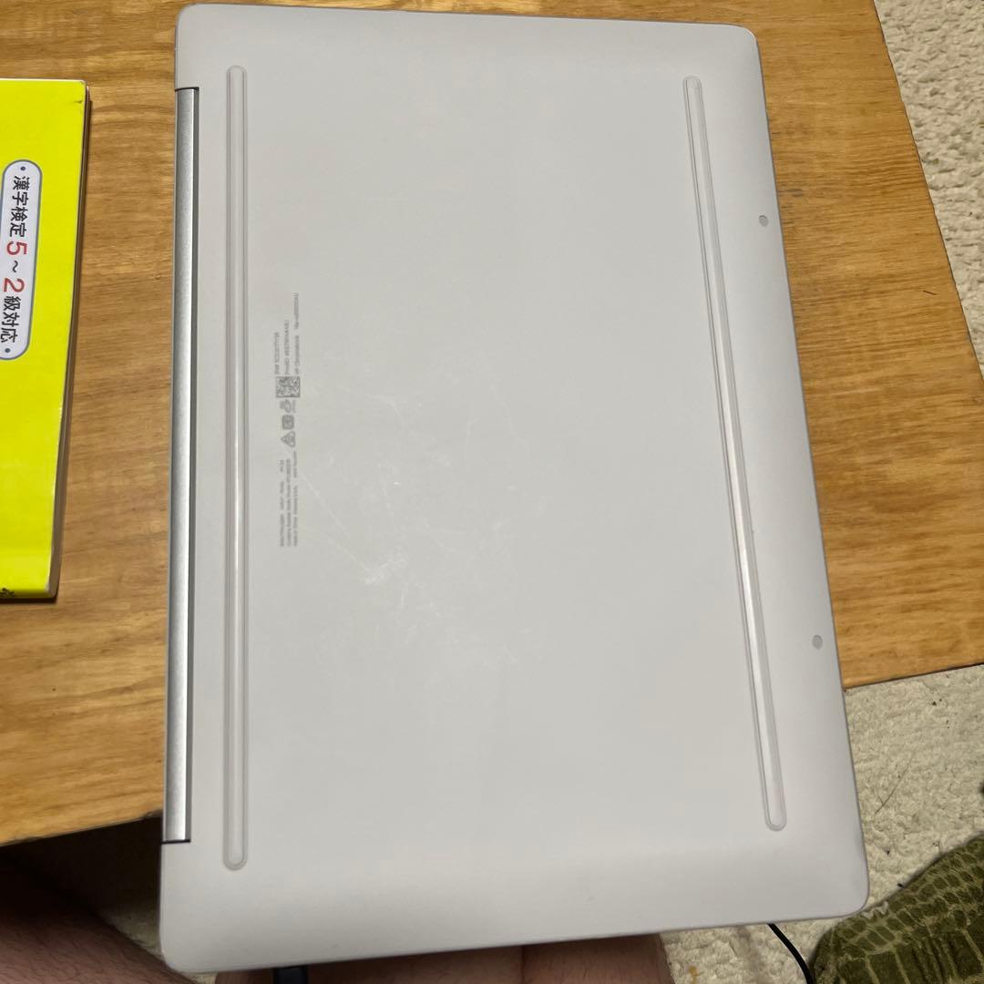 HP Chromebook 本体 ホワイト